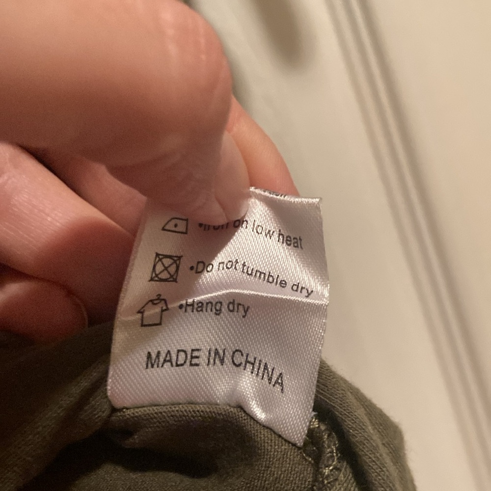 NWT Army Green Crop Top - Picture 6 of 9